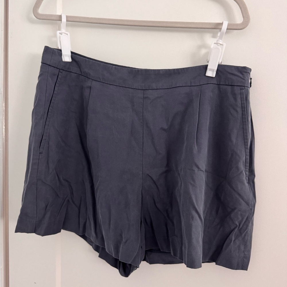 LOFT Women's Gray Shorts